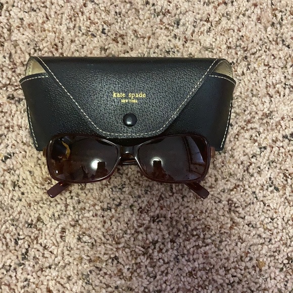 kate spade Accessories - Kate Spade smaller frames sunglasses with case!